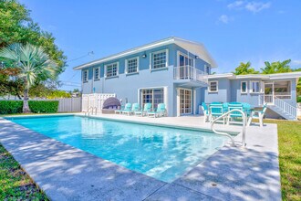 90B Sombrero Beach Rd in Marathon, FL - Building Photo - Building Photo