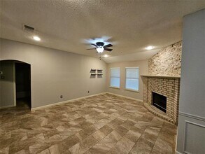 1608 Merritt Dr in Mansfield, TX - Building Photo - Building Photo