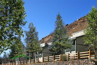 Timber Ridge Apartments in Vail, CO - Building Photo - Building Photo