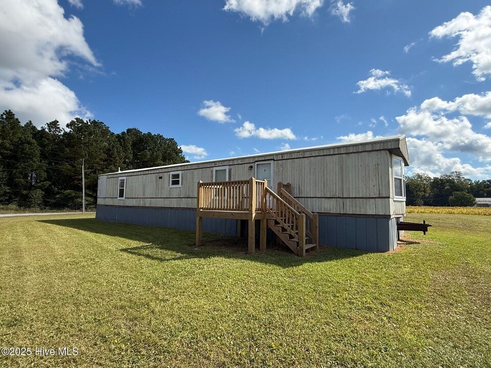 122 Osage Ln in Jacksonville, NC - Foto de edificio