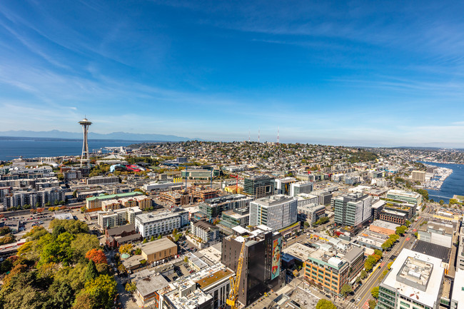 Kiara in Seattle, WA - Building Photo - Building Photo