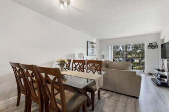 2230 N Cypress Bend Dr in Pompano Beach, FL - Building Photo - Building Photo