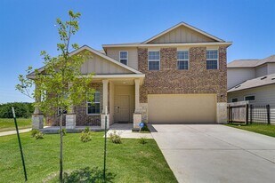 10701 Steinbeck Dr in Austin, TX - Building Photo