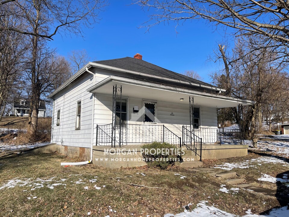 616 E 4th St in Anderson, IN - Building Photo