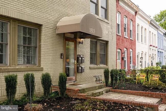 1513 Constitution Ave NE, Unit Apt 2 in Washington, DC - Building Photo - Building Photo