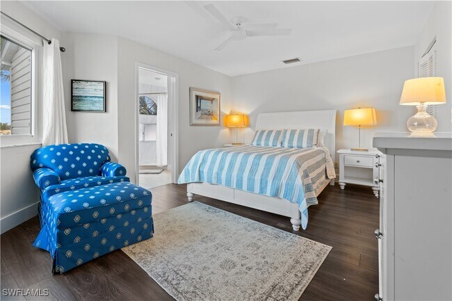 property at 2711 Citrus Lake Dr