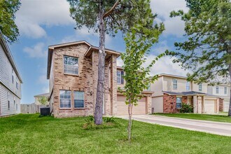 19022 Prairie Bluff Dr in Cypress, TX - Building Photo - Building Photo