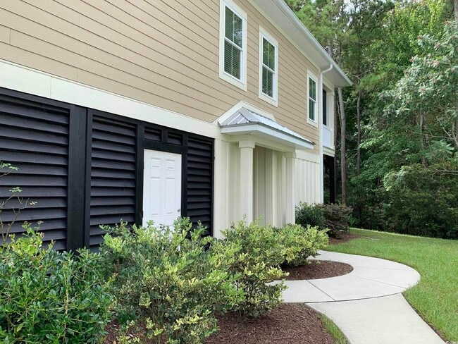 property at 214 Crane Dr