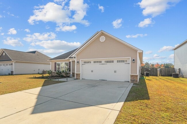 207 Messenger Ct in Jacksonville, NC - Building Photo - Building Photo