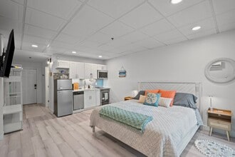 105 Tennessee Ave, Unit 105 in Carolina Beach, NC - Building Photo - Building Photo