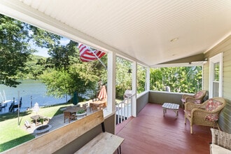 6 Circle Dr in Danbury, CT - Building Photo - Building Photo