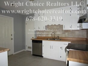804 Navajo Ct SE in Conyers, GA - Building Photo - Building Photo