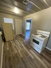 1026 Arkansas St in Norman, OK - Building Photo - Building Photo