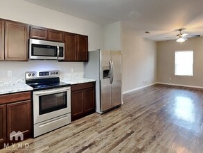 803 The Heights Ln in Calera, AL - Building Photo - Building Photo