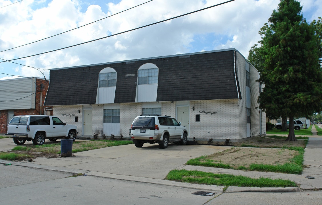 3703 Rockford Hts in Metairie, LA - Building Photo