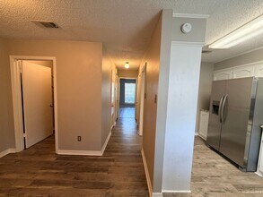 9990 Smugglers Cove Ln in Shreveport, LA - Building Photo - Building Photo