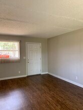 6236 Autlan Dr in Jacksonville, FL - Building Photo - Building Photo