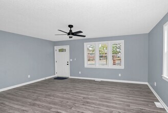 3001 Truman St in Columbia, SC - Building Photo - Building Photo