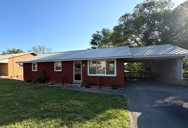 property at 207 Beecher St