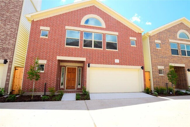 property at 11605 Main Pine Dr