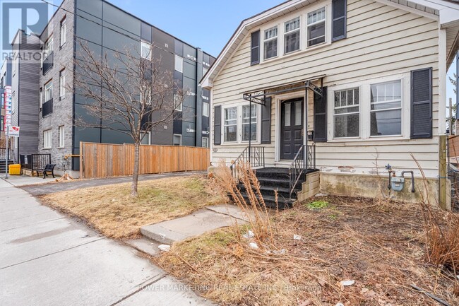 12 McArthur Ave. in Ottawa, ON - Building Photo - Building Photo