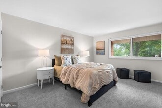 10746 Green Mountain Cir in Columbia, MD - Building Photo - Building Photo