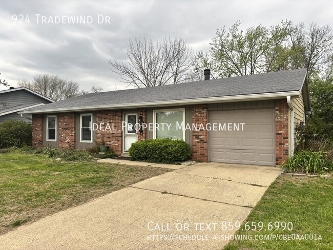 property at 924 Tradewind Dr