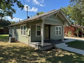 917 Anna St in Denton, TX - Building Photo - Building Photo