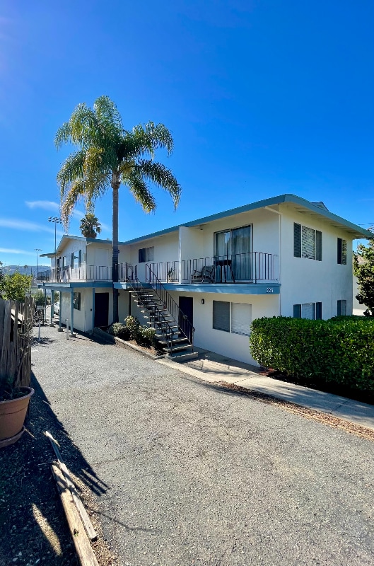 226 E J St, Unit Apt 4 in Benicia, CA - Foto de edificio - Building Photo