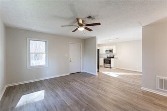 4283 E Paulding Dr in Dallas, GA - Building Photo - Building Photo