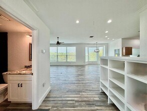 2384 Creek Ct in Clearwater, FL - Building Photo - Building Photo
