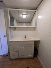 2207 19th Ave SE in Hickory, NC - Building Photo - Building Photo