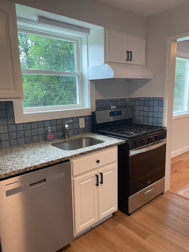 8909 Georgia Ave in Silver Spring, MD - Building Photo - Building Photo