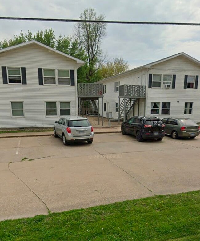 804 SW 4th St in Aledo, IL - Building Photo - Building Photo