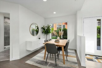 12672 60th Ave S in Seattle, WA - Building Photo - Building Photo