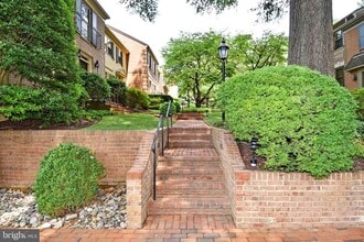 5153 Westbard Ave in Bethesda, MD - Building Photo - Building Photo