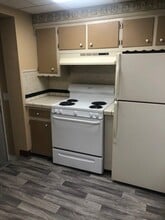 22 E Pennsylvania Ave, Unit 3 in Pen Argyl, PA - Foto de edificio - Building Photo