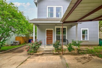 2109 Maxwell Ln in Austin, TX - Building Photo - Building Photo