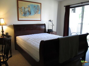 353 N Hermosa Dr in Palm Springs, CA - Building Photo - Building Photo