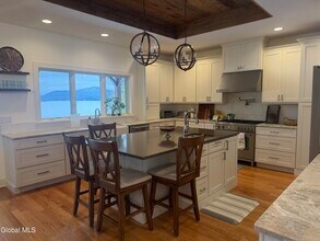 7457 NY-8 in Brant Lake, NY - Building Photo - Building Photo