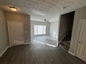 1755 Carrington Dr in Griffin, GA - Building Photo - Building Photo