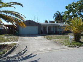 1492 Autumn Woods Dr in Melbourne, FL - Building Photo