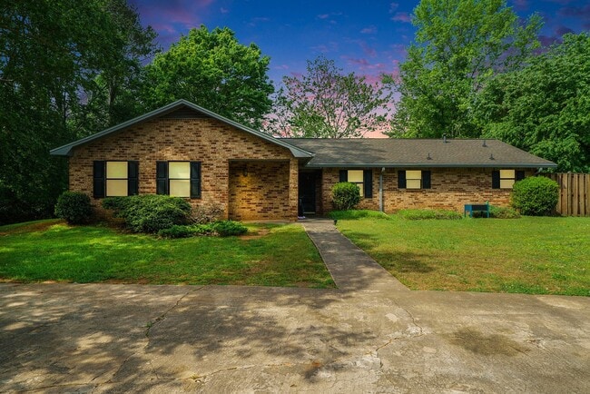 property at 102-104 Oak Park Ct