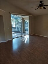 2515 Siena Way in Valrico, FL - Building Photo - Building Photo