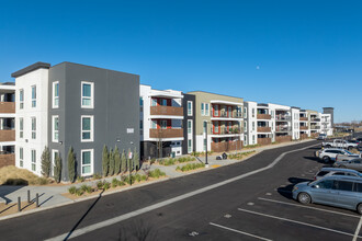 Palmdale Terrace Apartments in Palmdale, CA - Building Photo - Building Photo