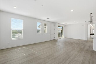 5100 E Rancho Paloma Dr in Cave Creek, AZ - Building Photo - Building Photo