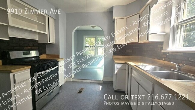 9910 Zimmer Ave in Cleveland, OH - Building Photo - Building Photo