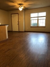 102 S East St in New Boston, TX - Building Photo - Building Photo