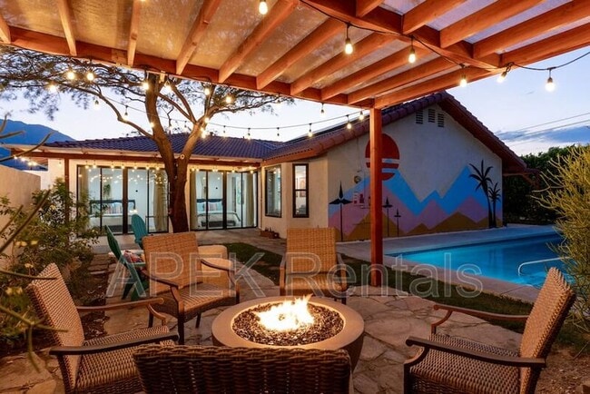 2184 E Powell Rd in Palm Springs, CA - Building Photo - Building Photo
