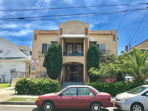 1444 W. 28th St in Los Angeles, CA - Building Photo - Building Photo